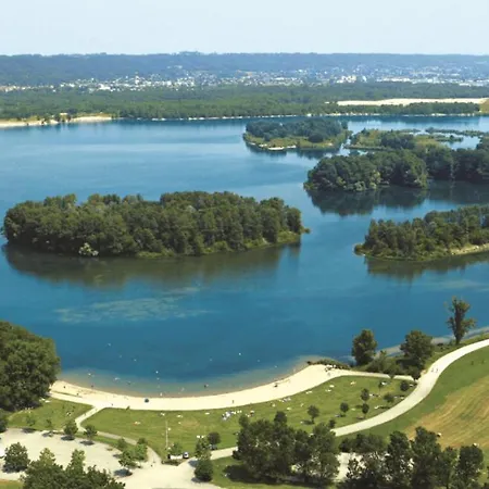 Le Refuge De Proche Lyon Apartament *